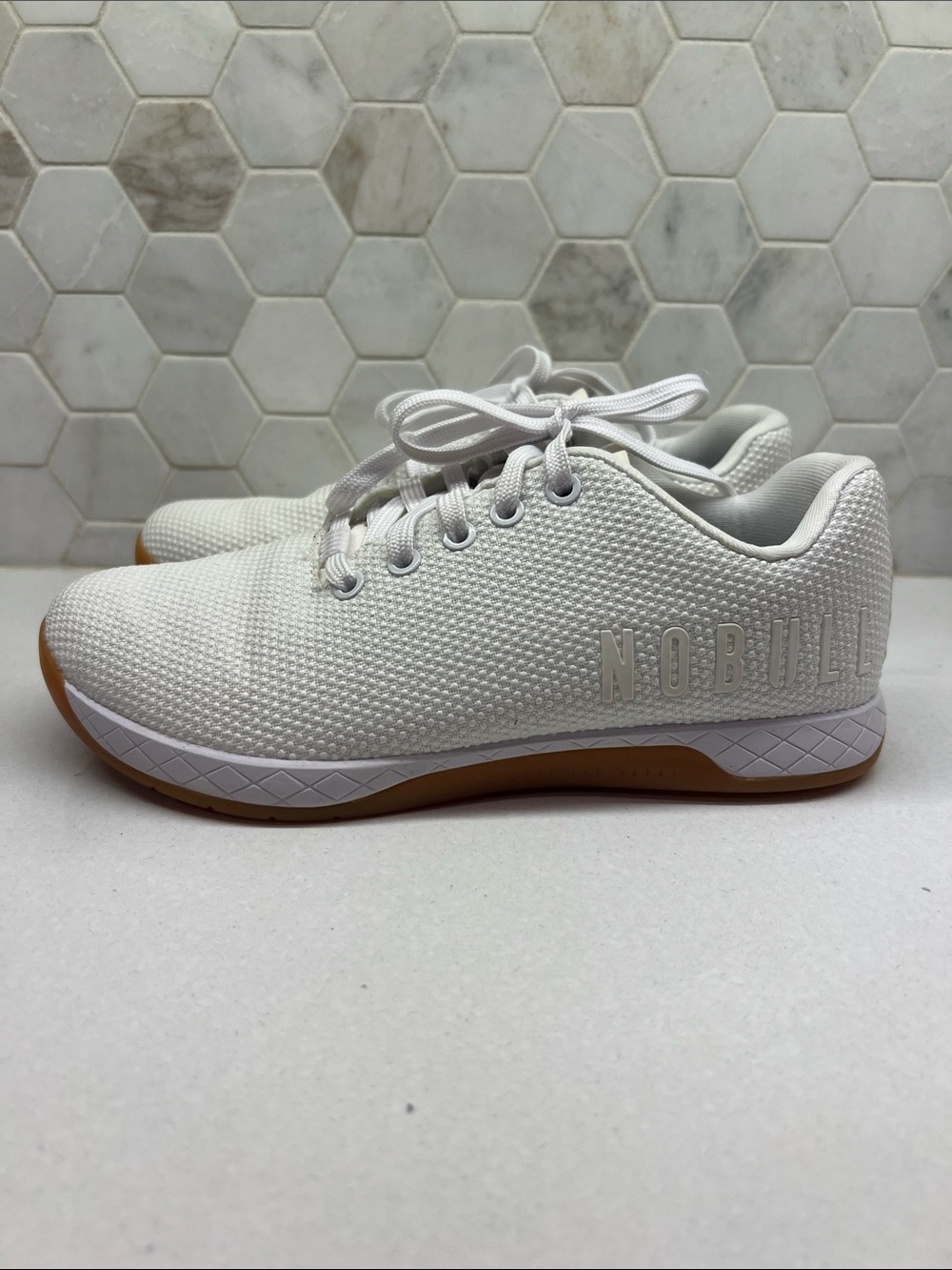 NOBULL White Knit Training weightlifting Shoes with Gum Outsole Size 8